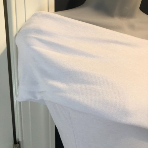 *HP* NWT! Lord & Taylor Classic Wrap Top SP - Picture 4 of 12